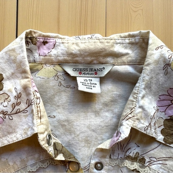 GUESS JEANS Floral Western Snap Button Shirt – Size XS (Fits Juniors XS) - Picture 9 of 12